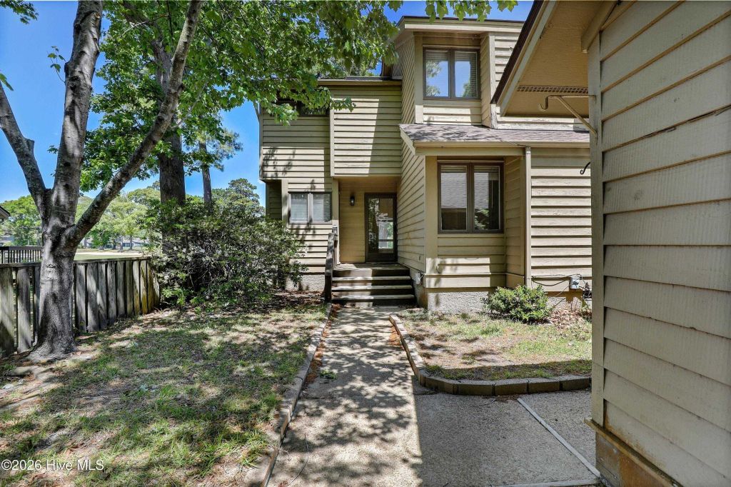 Property photo 1 of 31