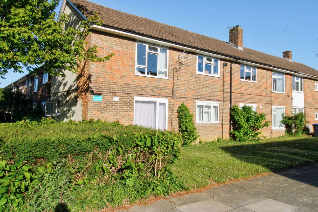 Property photo 1 of 9