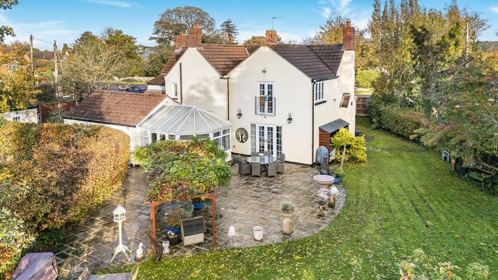 Property photo 1 of 25 Picture No. 40