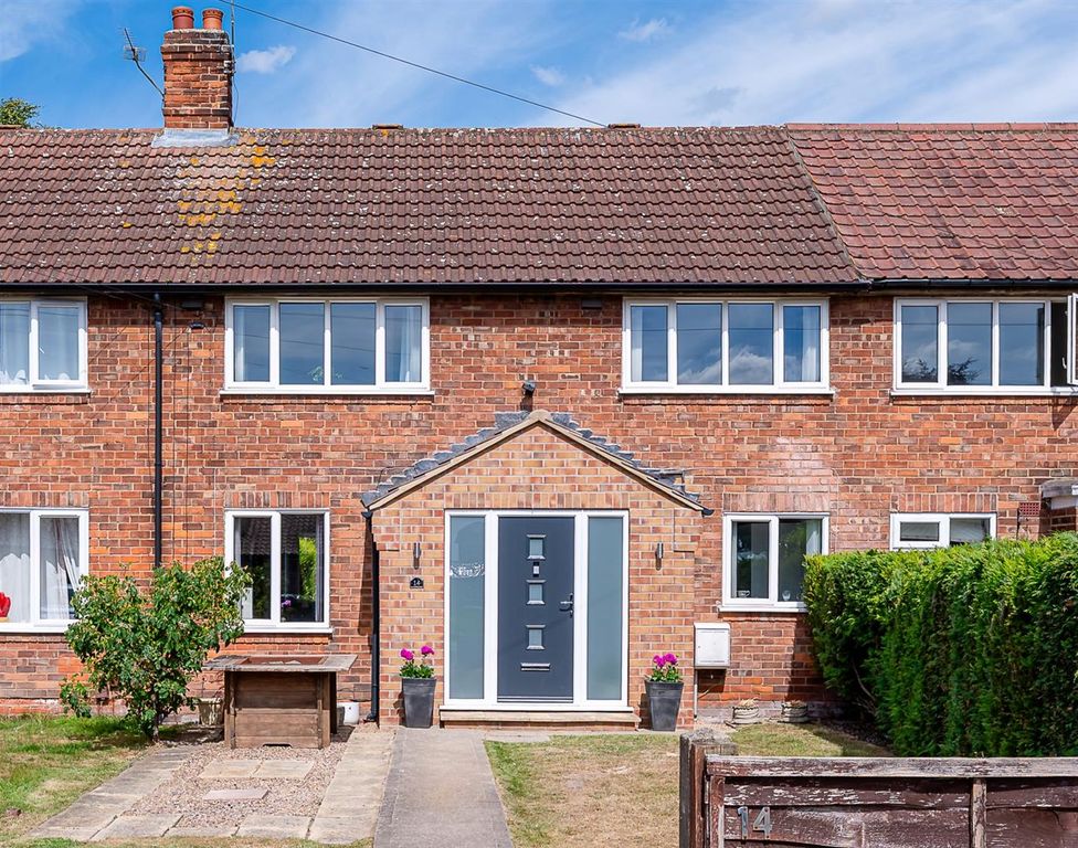 Property photo 1 of 12 External