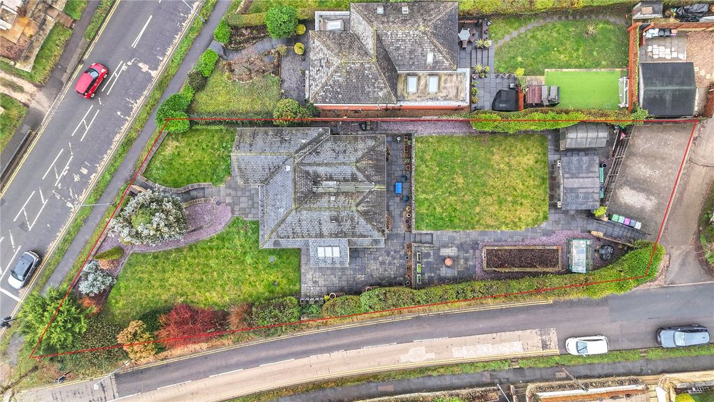 Property photo 2 of 20 52 Casterton Road