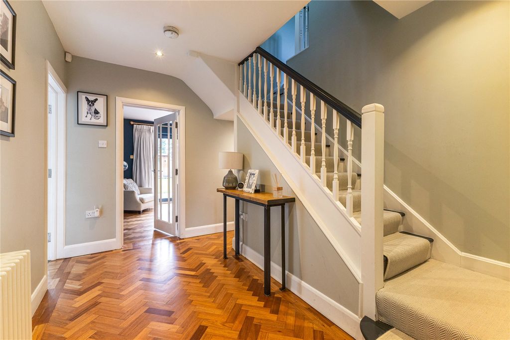 Property photo 2 of 13 Picture No. 07