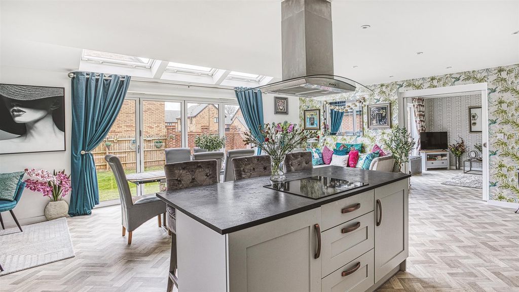 Additional image 11 of 5 bed detached house for saleBrettingham Drive, Kedleston Grange, Allestree DE22