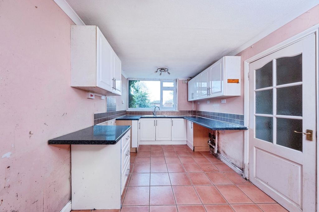 Property photo 2 of 19 Pbox-Img.Jpg