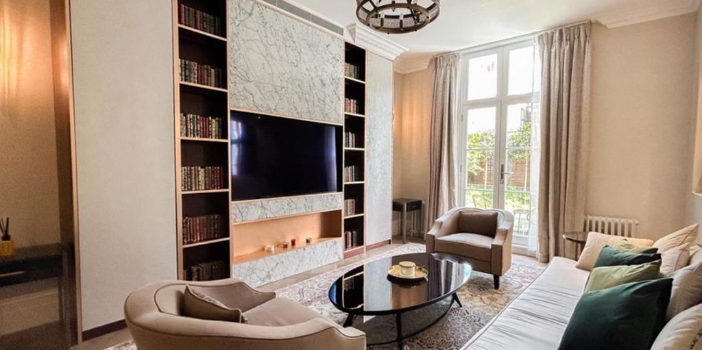 Property photo 3 of 13 14 Thurloe Place 1.Jpg