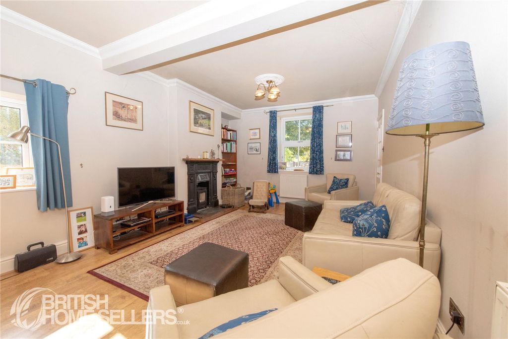 Property photo 3 of 44 Picture No. 75