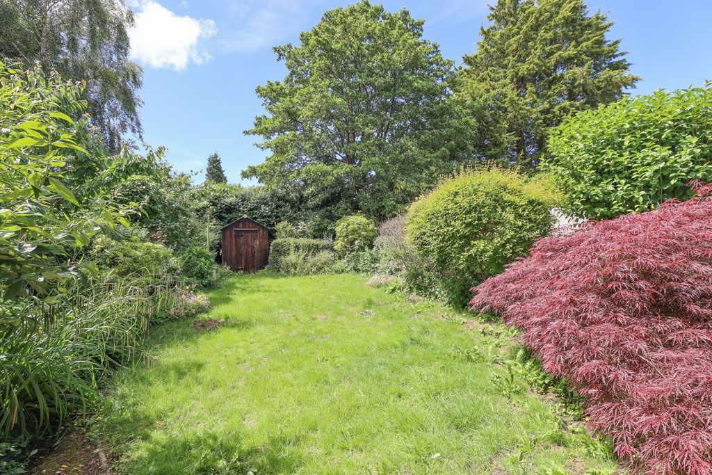 Property photo 2 of 9