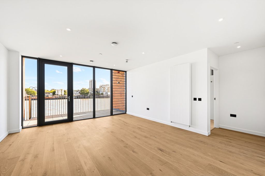 Property photo 1 of 16 Picture No. 05