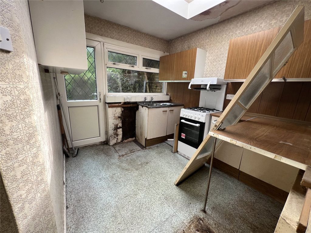 Property photo 3 of 13 Picture No. 10