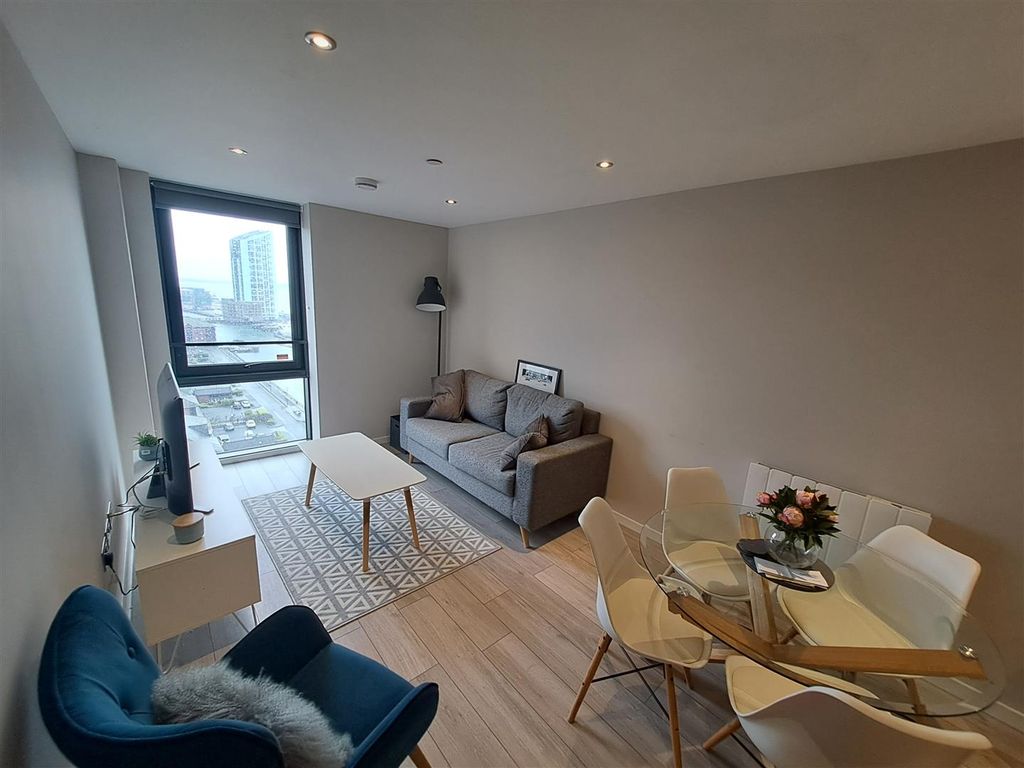 Property photo 1 of 9 1102 Pc - Lounge 1.Jpg