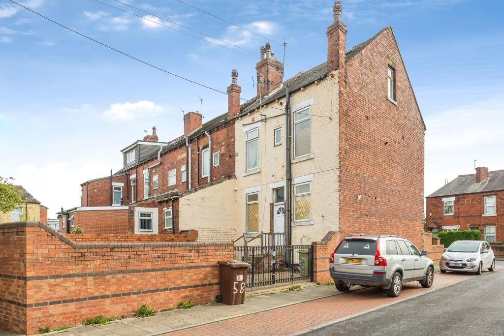 Property photo 2 of 14