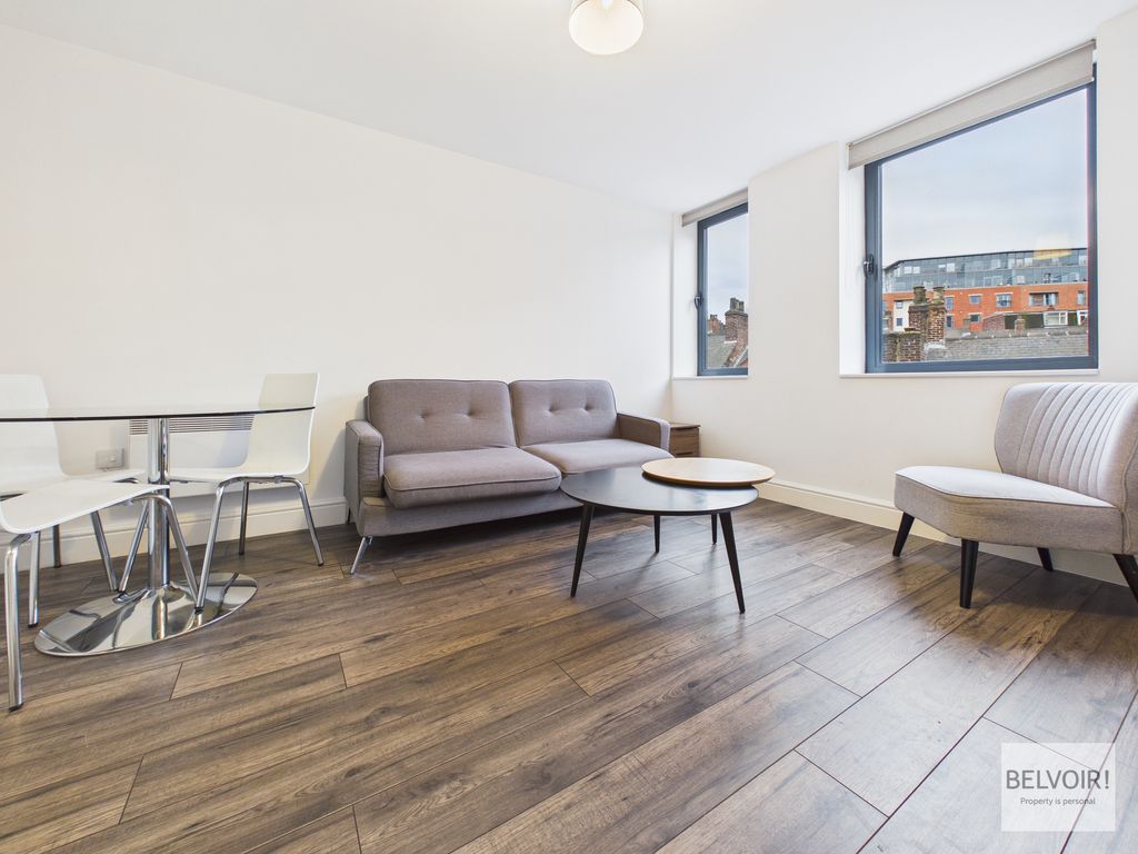 Property photo 3 of 12