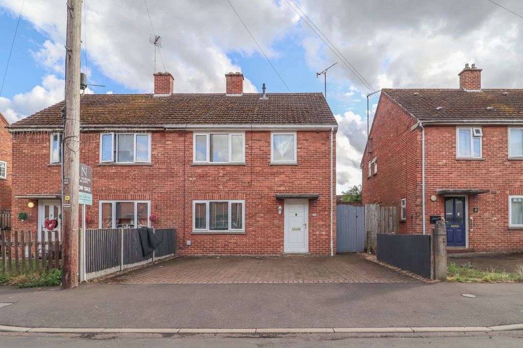 Property photo 1 of 16 3906010