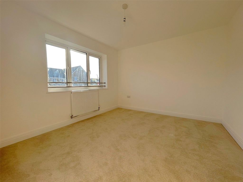 Property photo 3 of 11 Picture No. 47