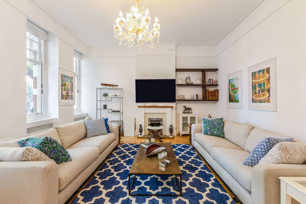 Property photo 2 of 17