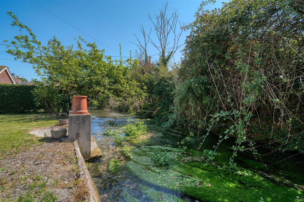 Property photo 2 of 10 Garden Stream