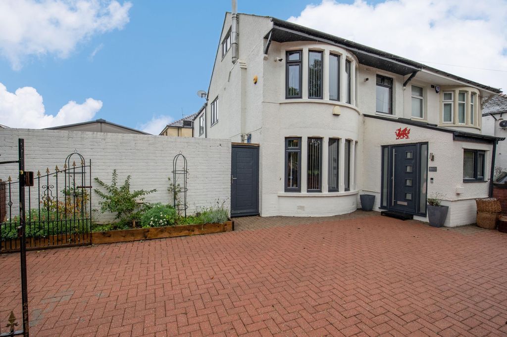 Property photo 1 of 29
