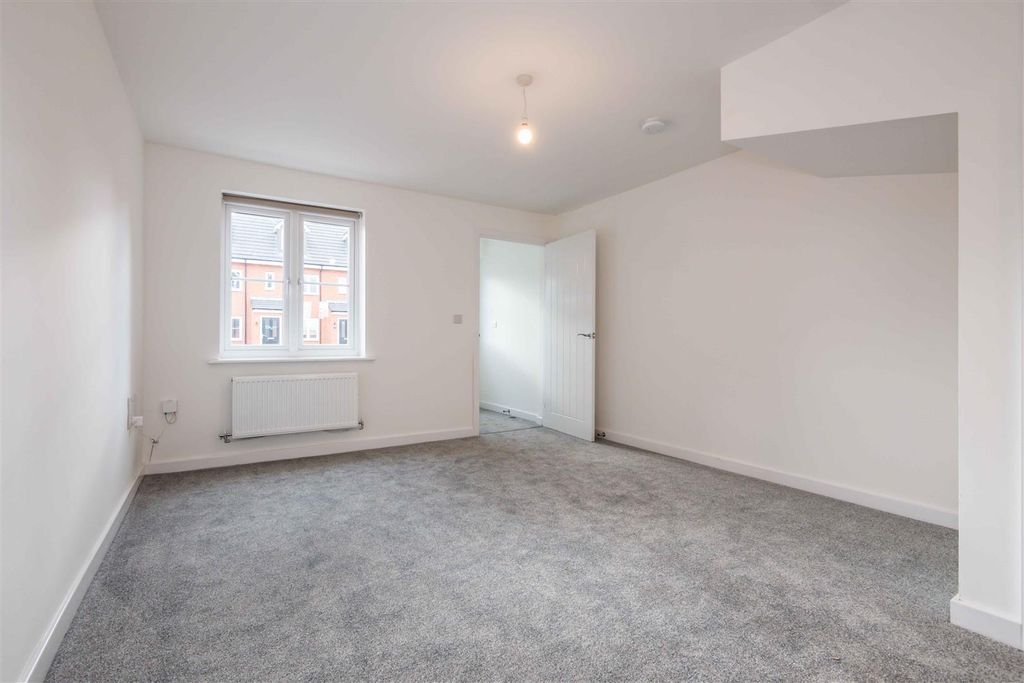 Property photo 3 of 9 Lounge 1.Jpg