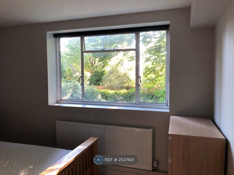 Property photo 2 of 7 Bedroom