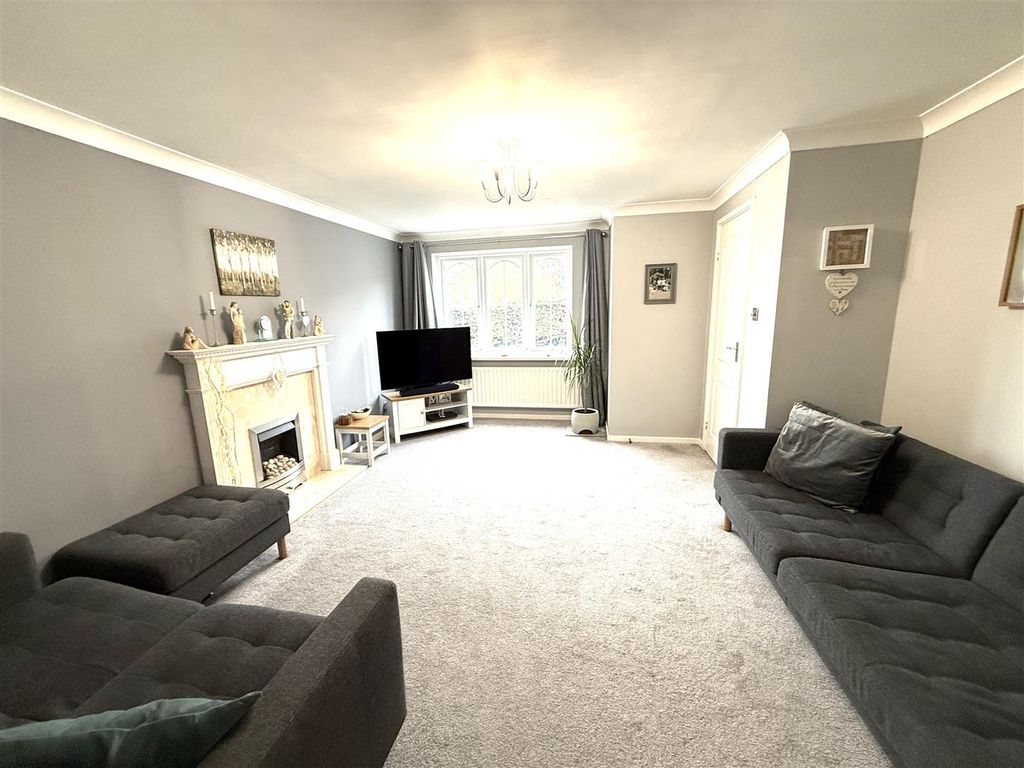 Property photo 3 of 19 Cabot 28.Jpg