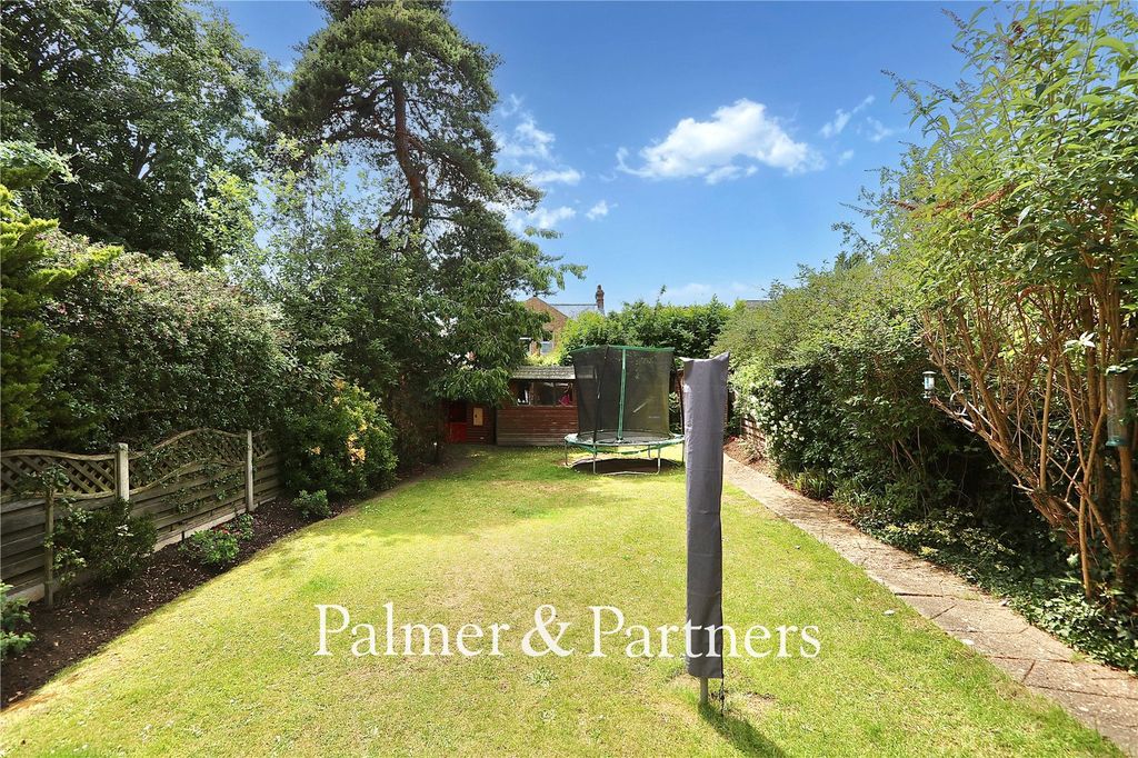Property photo 2 of 31 Picture No. 08