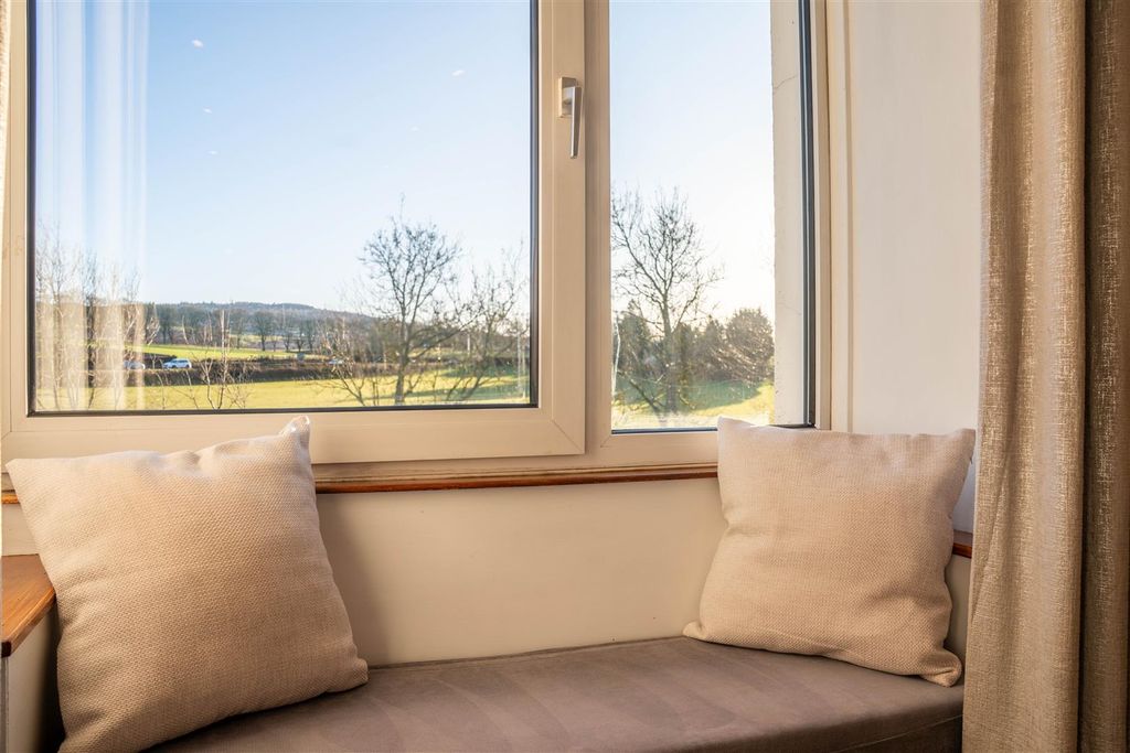 Property photo 3 of 27 Dsc09645-Hdr.Jpg