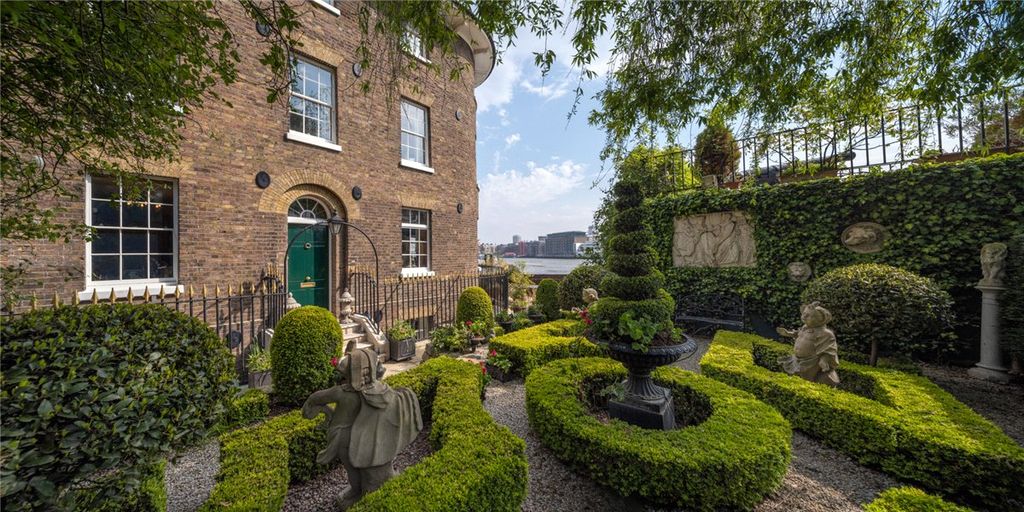 Property photo 1 of 24 Picture No. 07