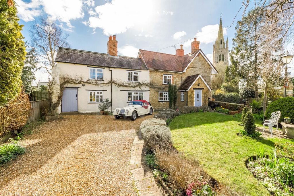 Property photo 1 of 19