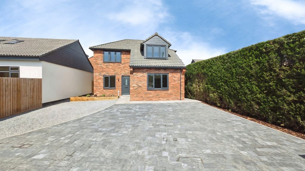 Property photo 1 of 22 Pbox-Img.Jpg