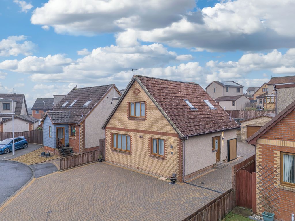 Property photo 1 of 41