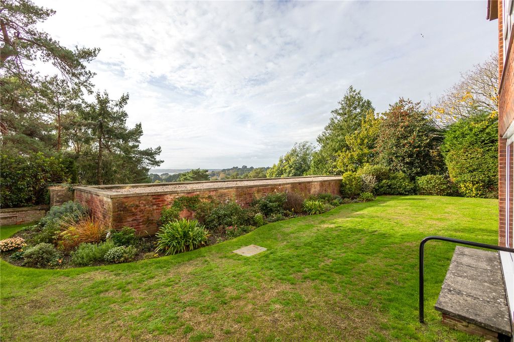 Property photo 2 of 21 Picture No. 04