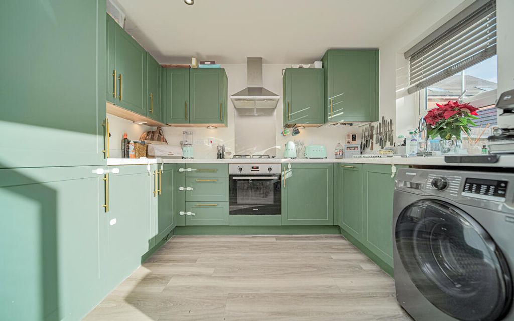 Property photo 3 of 15 P1065567-Edit.Jpg