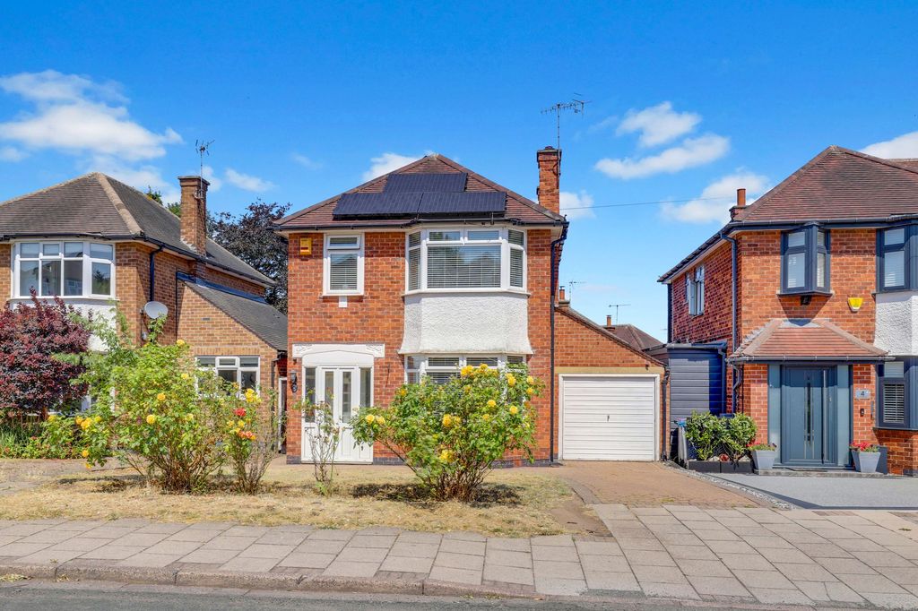 Property photo 1 of 18