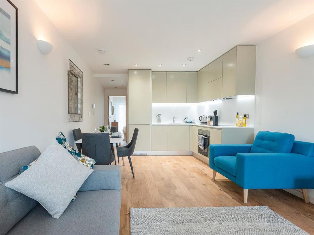 Property photo 1 of 7 1.Jpg