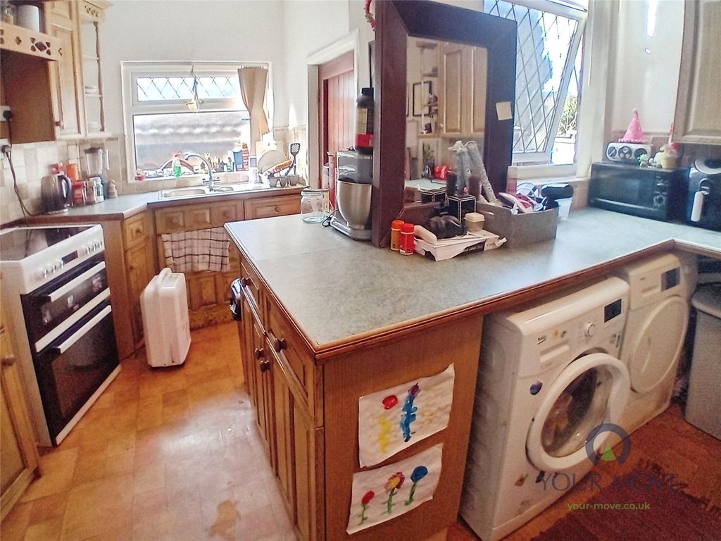 Property photo 3 of 9 Picture No. 04