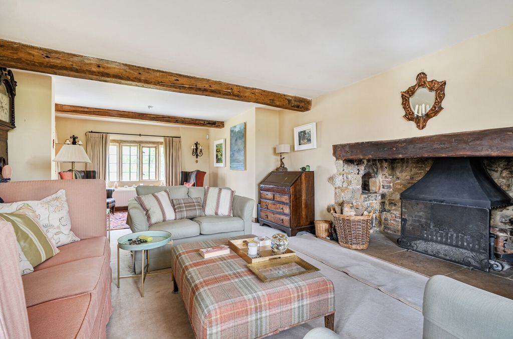 Property photo 3 of 28 1450198-11-6A025E...