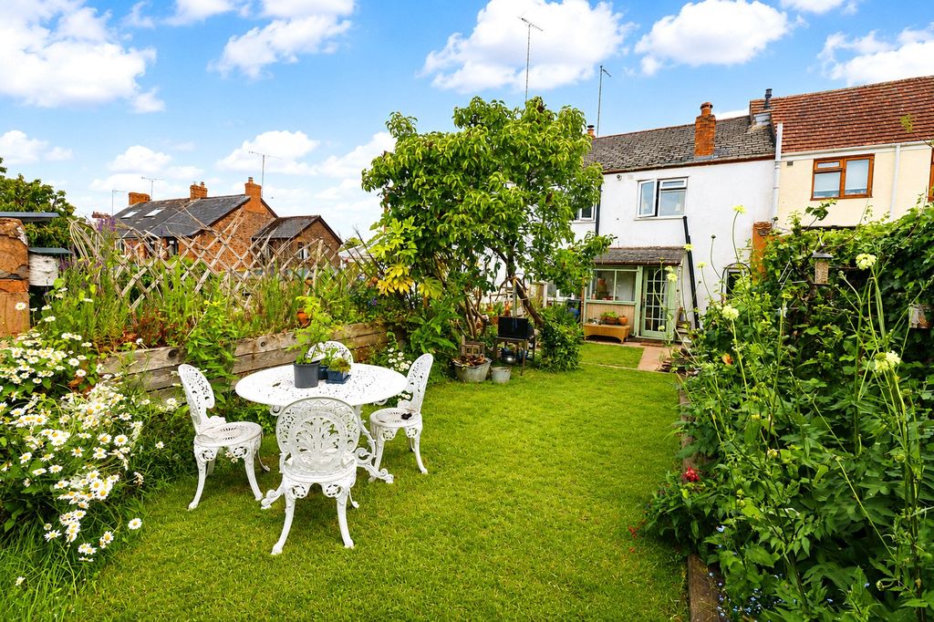 Property photo 1 of 18 1 - Picture No. 17