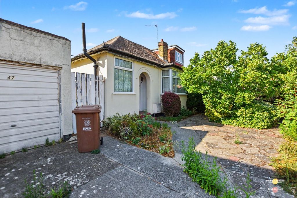 Property photo 3 of 20