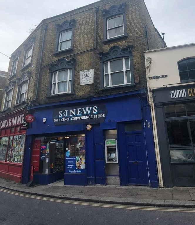 Property photo 1 of 8