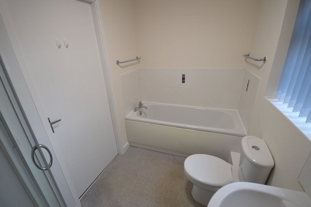 Property photo 3 of 13 Picture No. 43