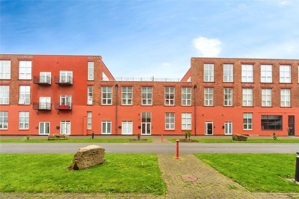 Property photo 1 of 28 Picture No. 29