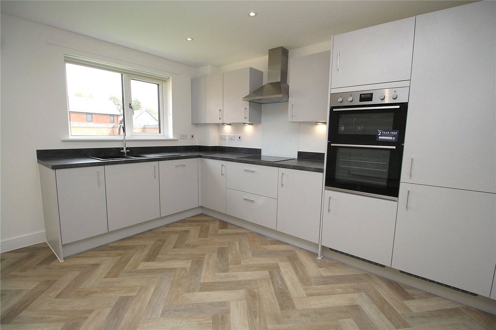 Property photo 3 of 13 Picture No. 08
