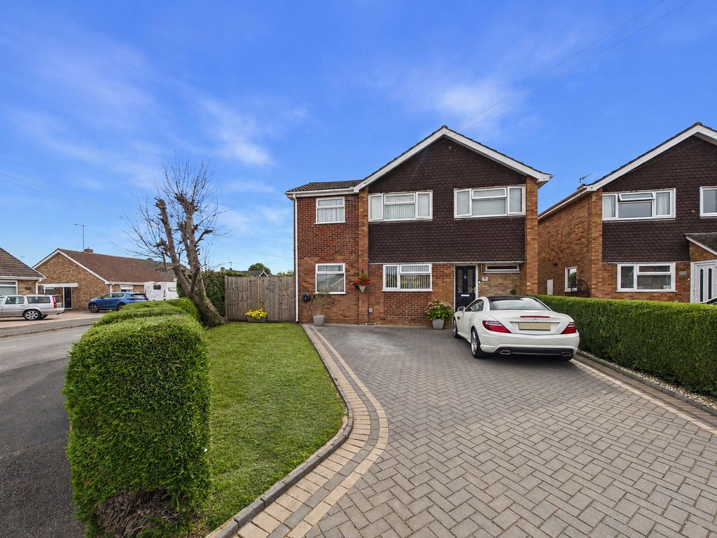 Property photo 2 of 17 Picture No. 25