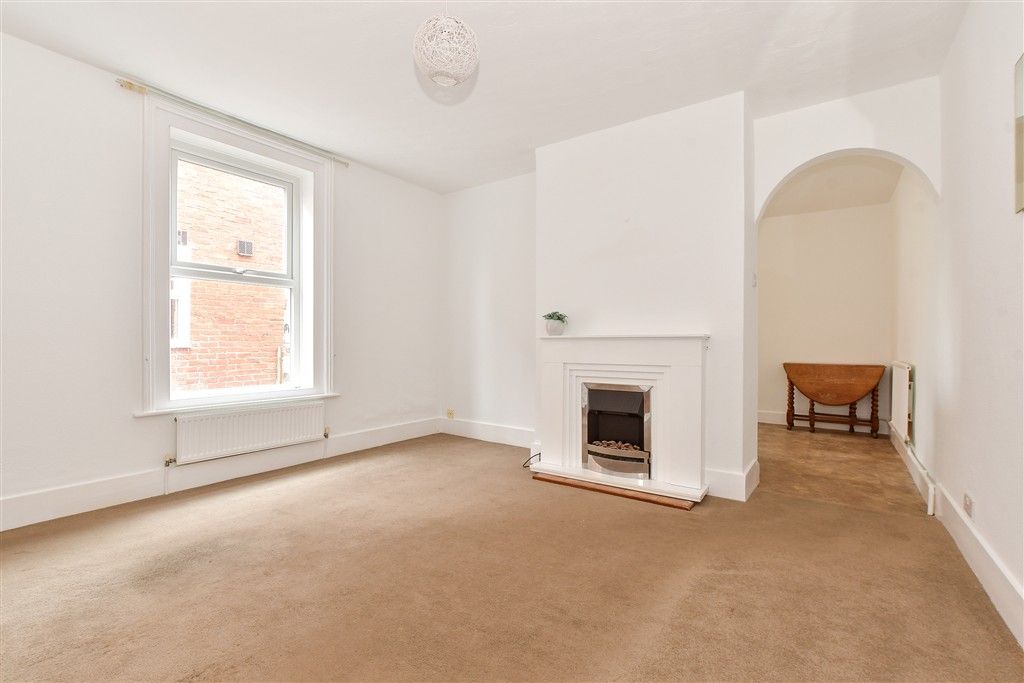 Property photo 2 of 16 Dining Room