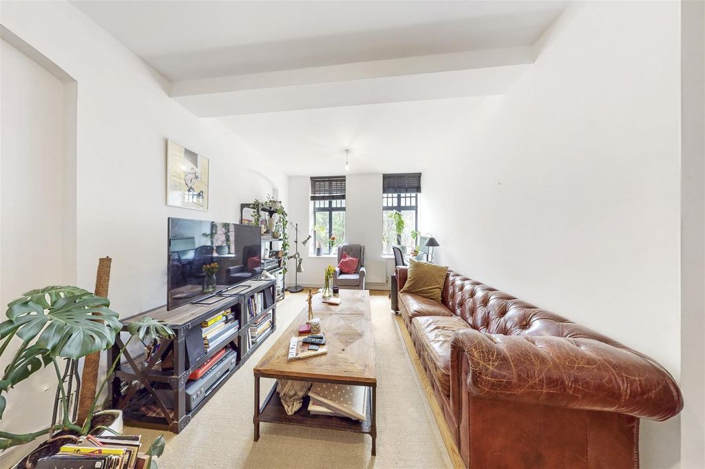 Property photo 1 of 15 Flat 1, Workhouse Apartments - Pnyngbeowhrr7Hzsvok