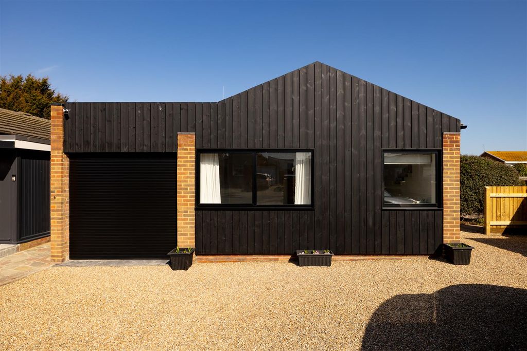 Property photo 2 of 32 External