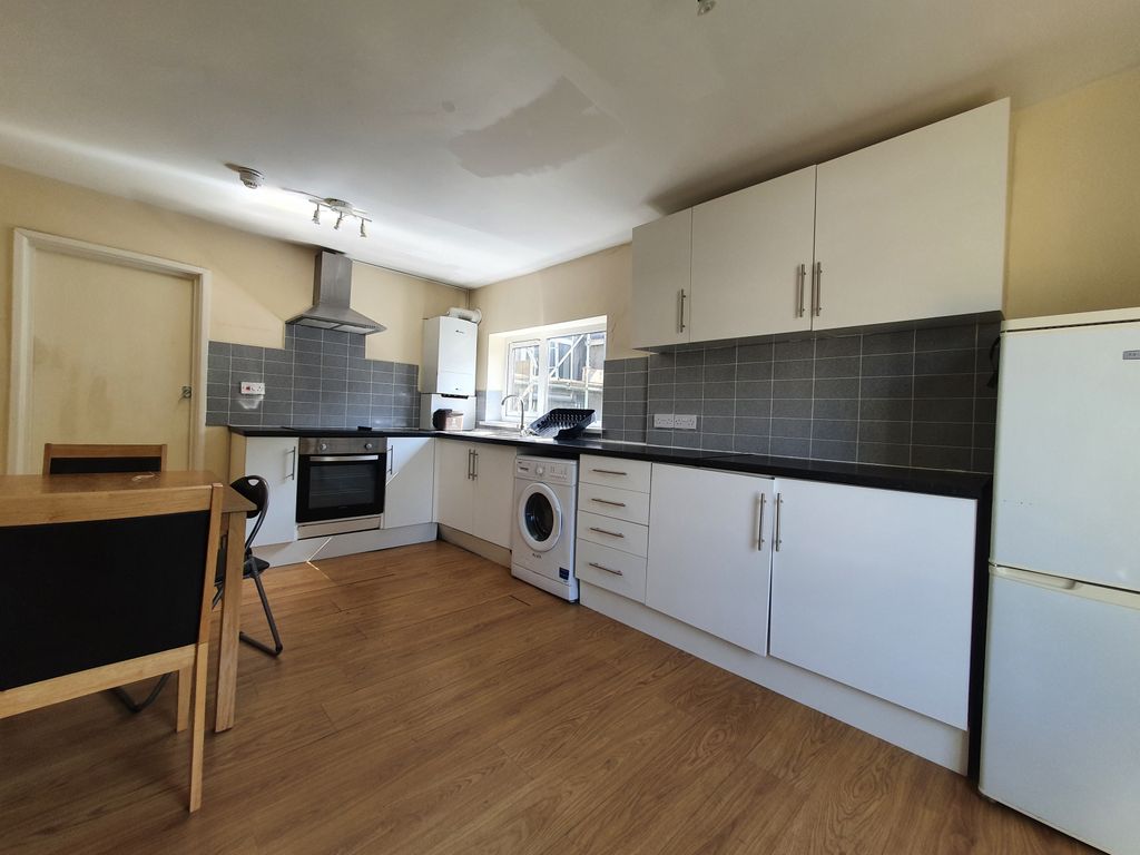 Property photo 3 of 15 Gallery