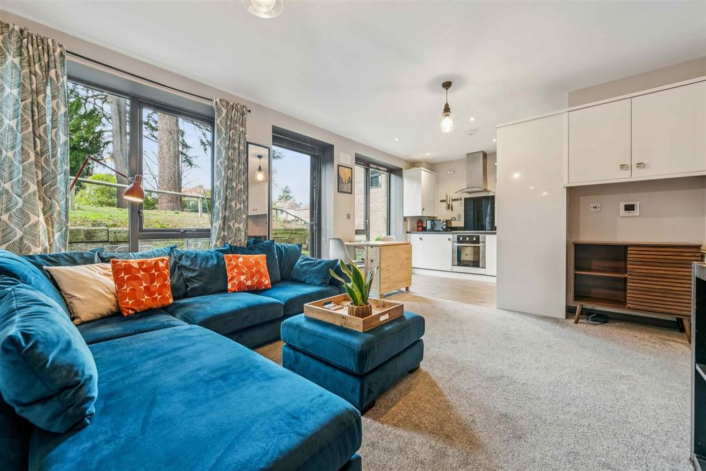 Property photo 1 of 10 8.Jpg