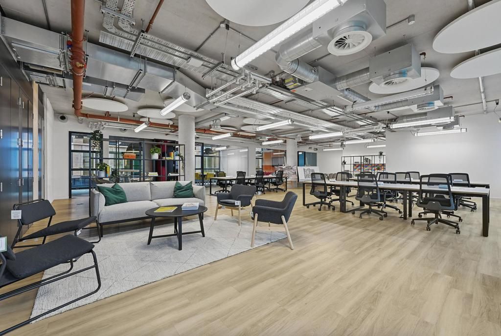 Property photo 3 of 8 Photo 3