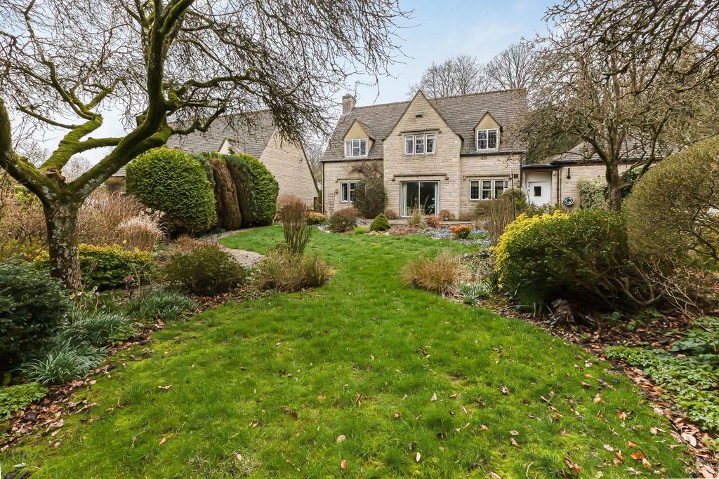 Property photo 2 of 22 8_75169.Jpg